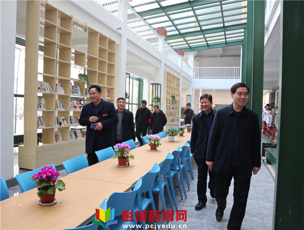 &mdash;教体局王祥局长一行到西朱中学调研